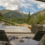 Hotel Hemizeus & Iremia