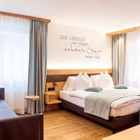 Hemizeus & Iremia Hotel