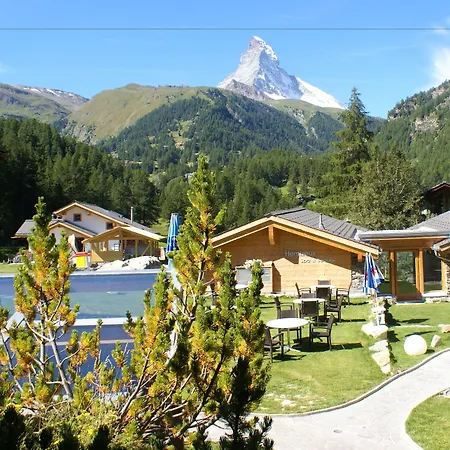 فندق Hemizeus & Iremia 3*