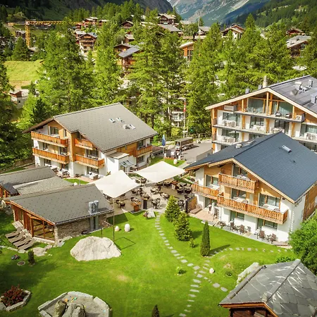 فندق Hemizeus & Iremia زيرمات