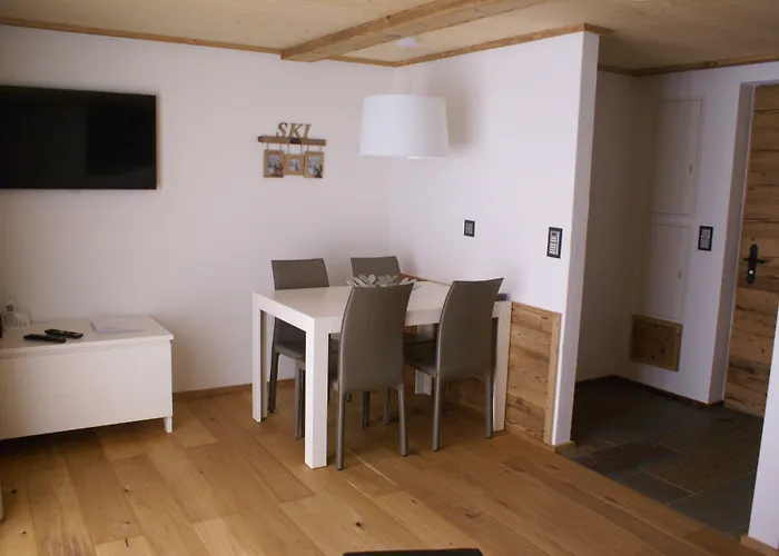 Hemizeus & Iremia 3*