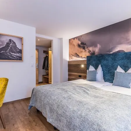 Hemizeus & Iremia 3*