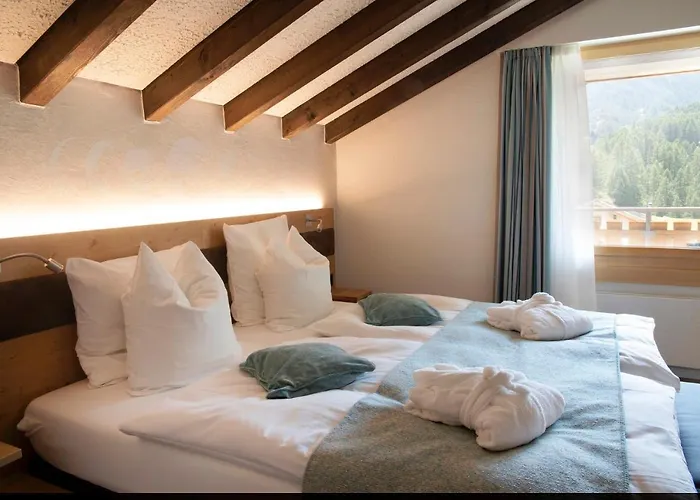 ヘミツェウス ＆ イレミア スパ ホテル