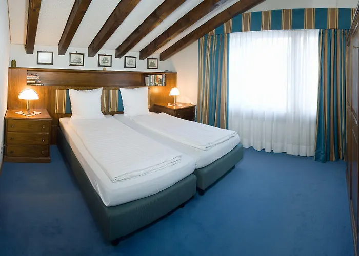 ホテル ヘミツェウス ＆ イレミア スパ