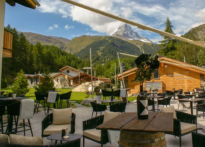 ヘミツェウス ＆ イレミア スパ